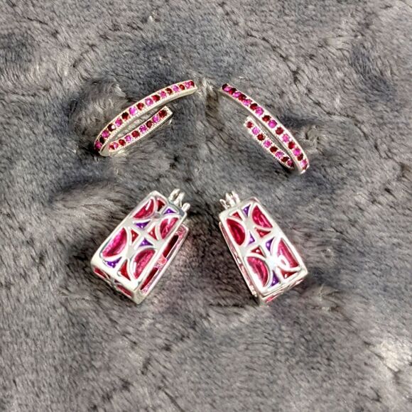 Vintage Silvertone/Pink Acrylic and Pink Rhinestone Pierced Earrings (2) Pair - Picture 2 of 14